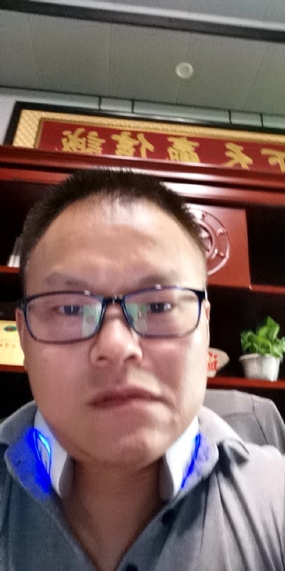 模具工匠的第一张照片--无锡交友中心